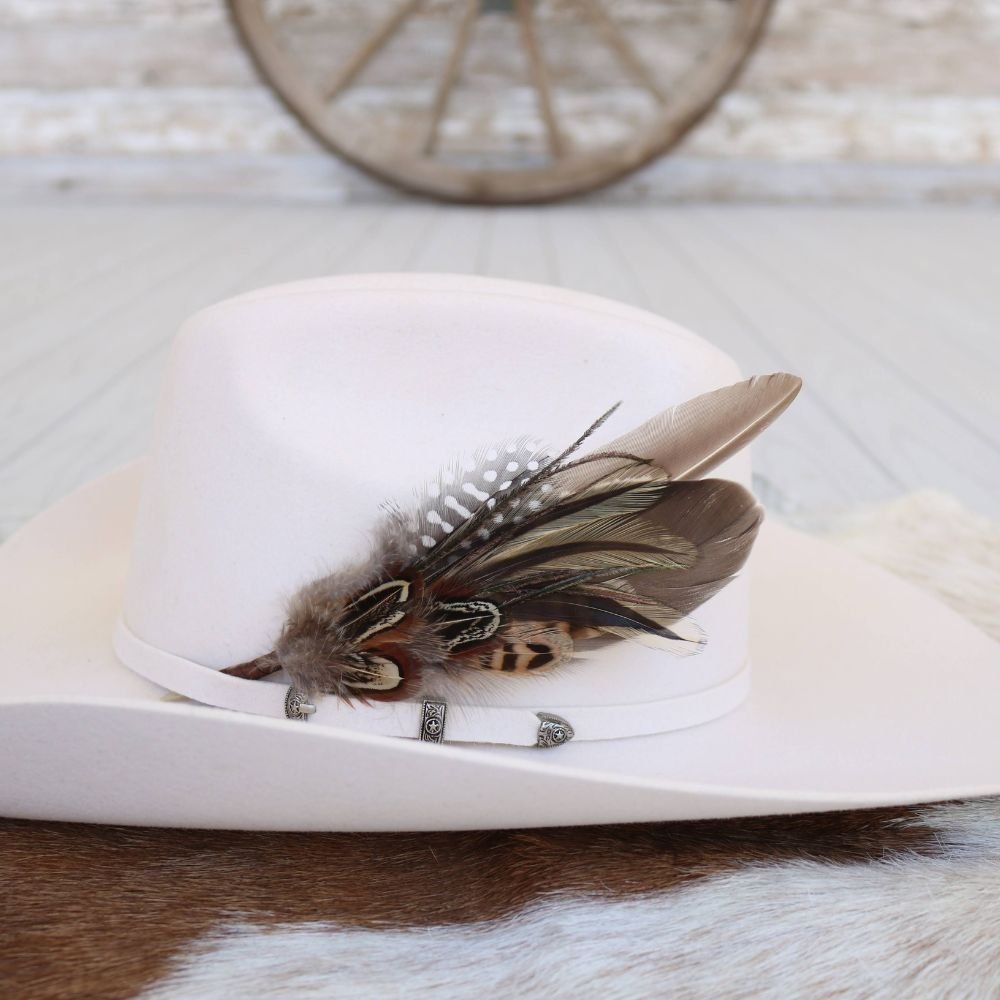 Feather Hat Accent - Sorrel