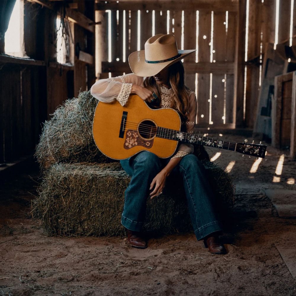 Charlie 1 Horse x Lainey Wilson - Atta Girl Shantung Straw Hat