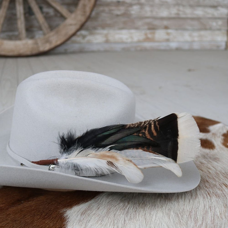 Feather Hat Accent - Chiseler